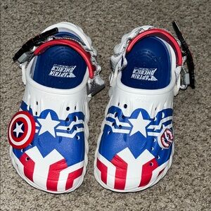 Captain America women’s Echo Crocs